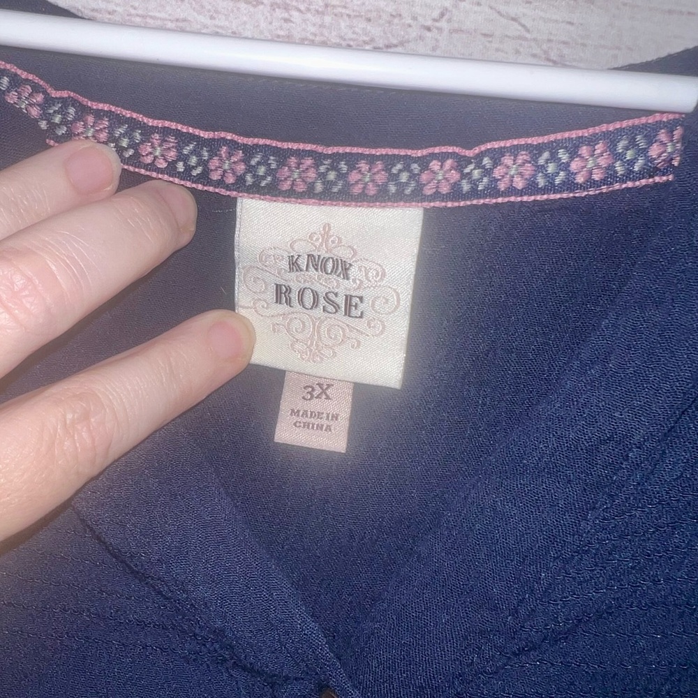 Knox Rose Navy Sleevless Dress - Picture 4 of 5